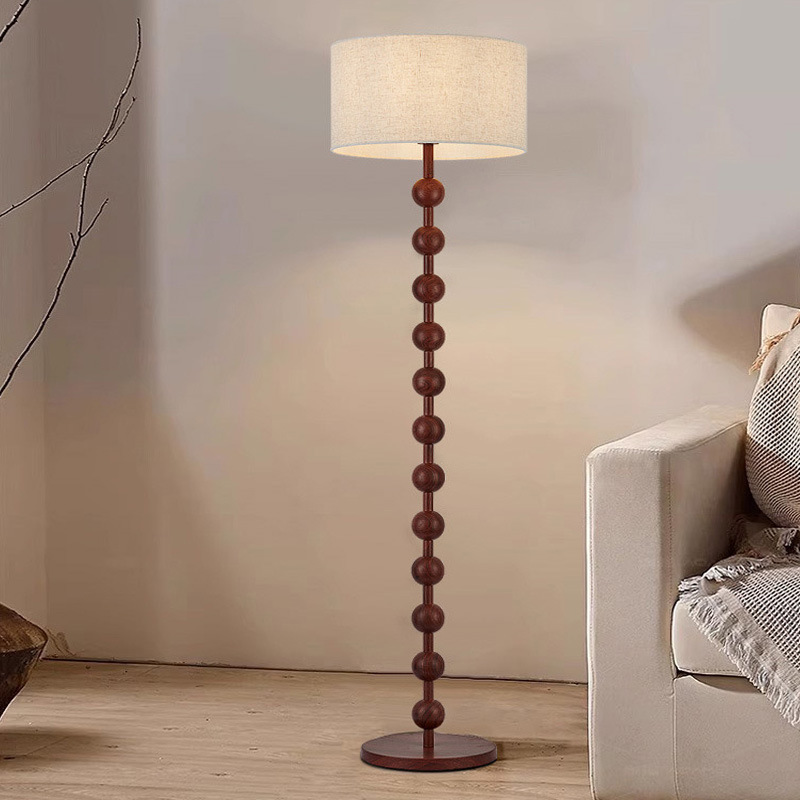 Holz Stehlampe im Japandi-Stil